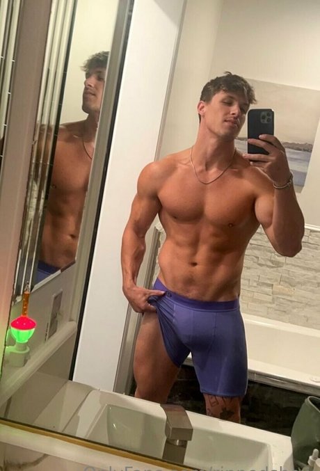 Foto desnuda filtrada de OnlyFans de Rippedshow