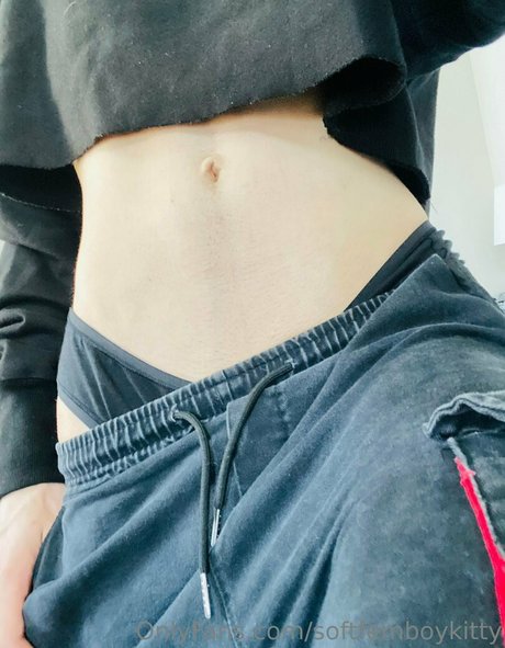 Foto desnuda filtrada de OnlyFans de Softfemboykitty