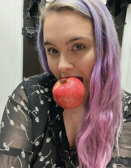 Foto desnuda filtrada de OnlyFans de Dezzydoefree