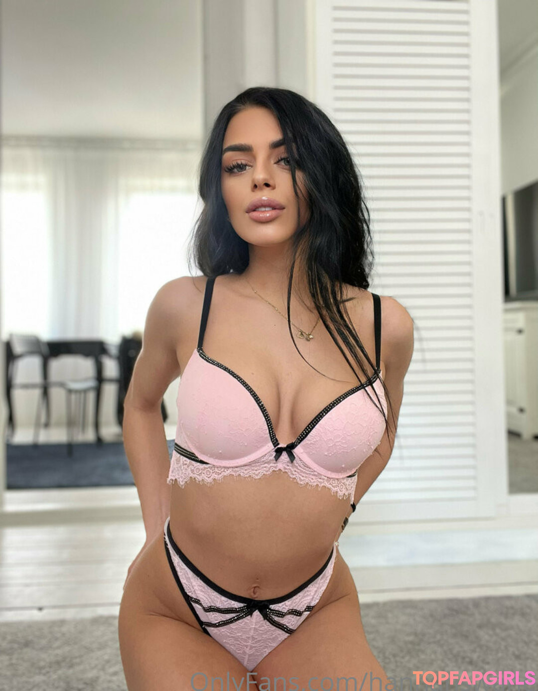 Foto desnuda filtrada de OnlyFans de Hannahswane #92 Foto desnuda filtrada de OnlyFans de Hannahswane #92