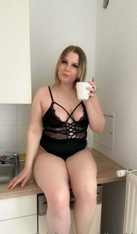 Alicee11