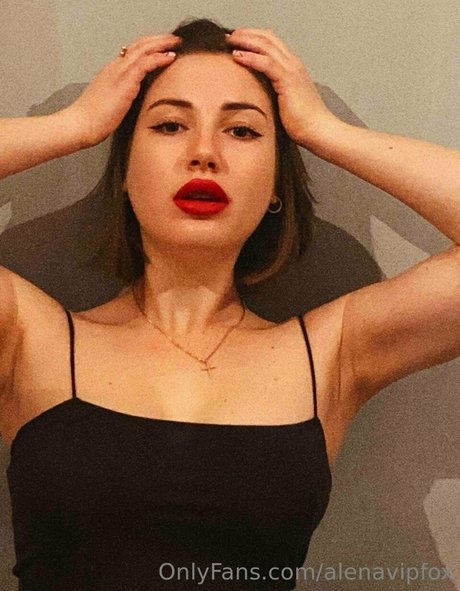 Foto desnuda filtrada de OnlyFans de Alenavipfox