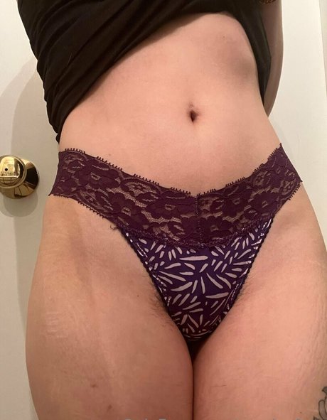 Foto desnuda filtrada de OnlyFans de Renelexfree