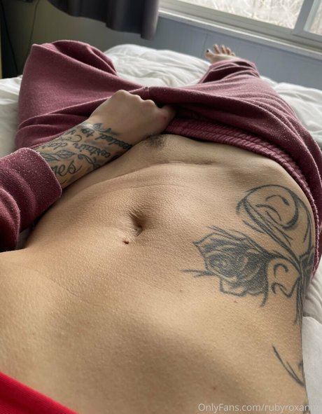 Foto desnuda filtrada de OnlyFans de Rubyroxanne