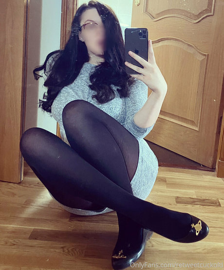 Foto desnuda filtrada de OnlyFans de Retweetcuckold