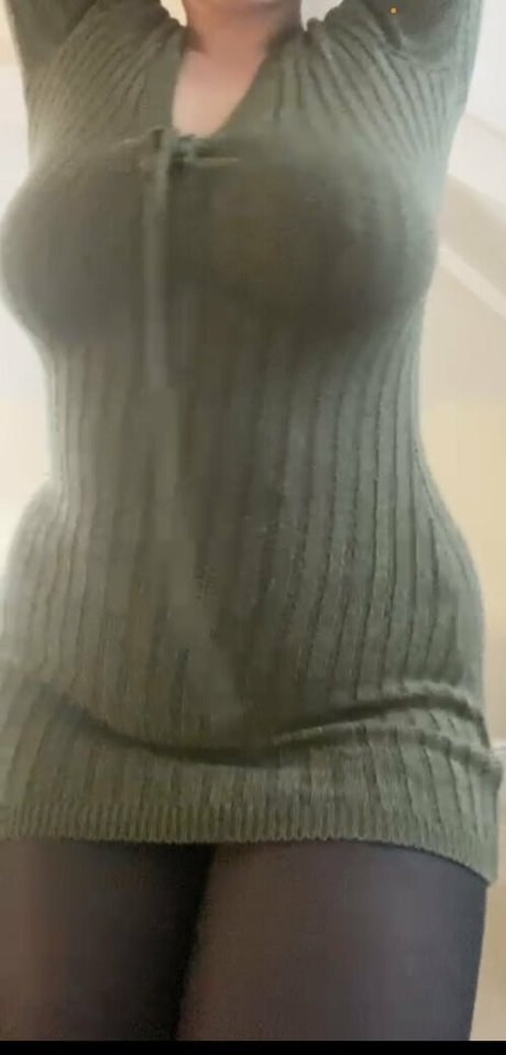Retweetcuckold