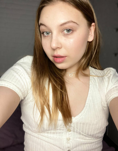 Moon_less
