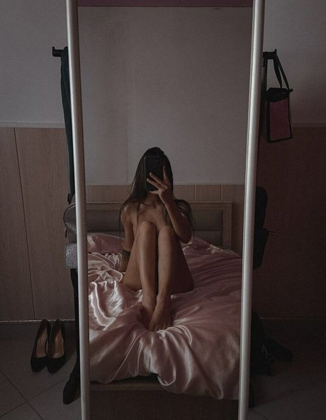 Foto desnuda filtrada de OnlyFans de Anastasia Steklova