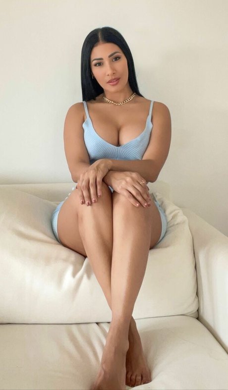 Foto desnuda filtrada de OnlyFans de Simone E Simaria