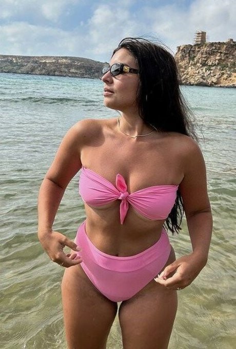 Debora Tanzo