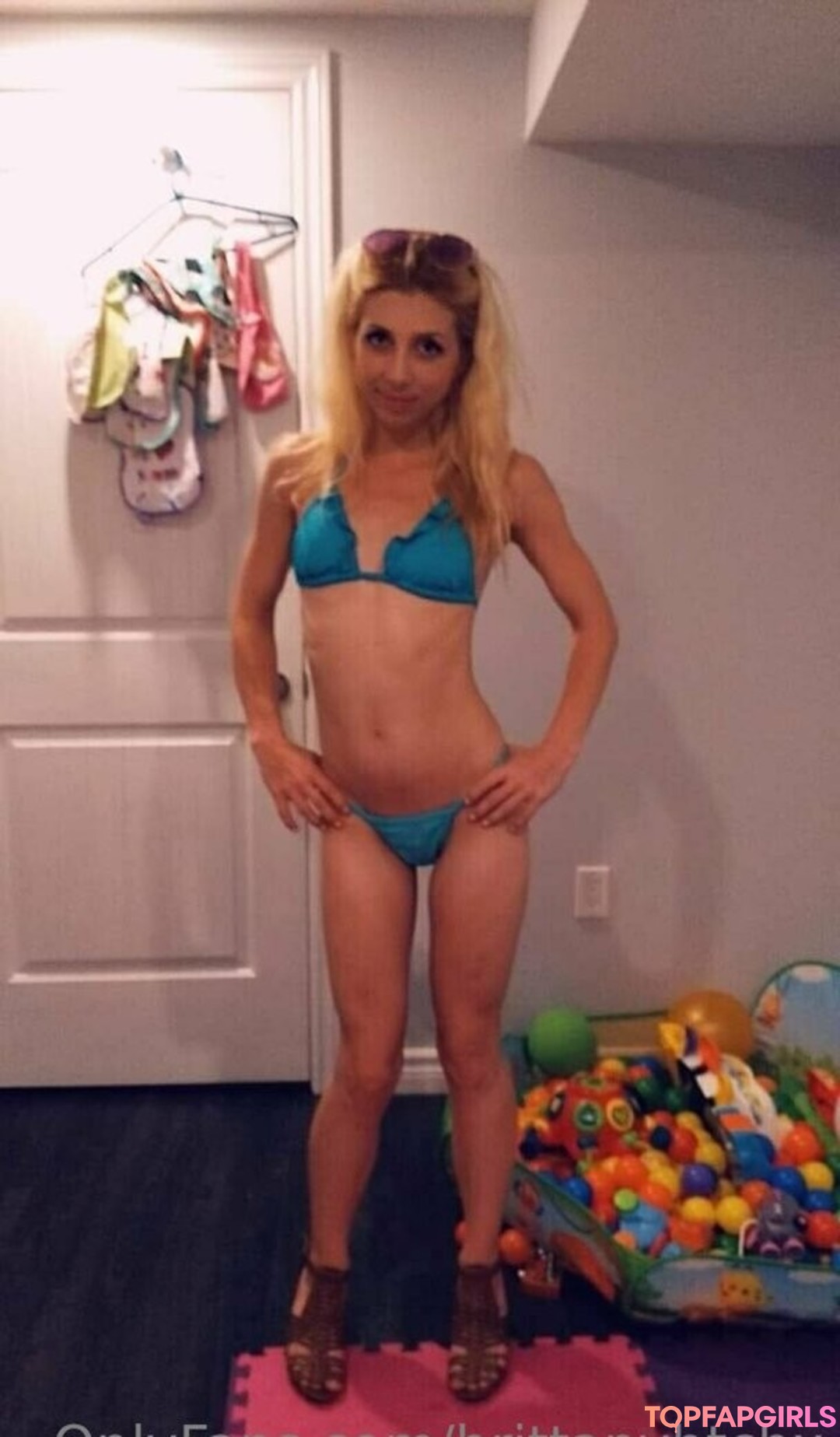Foto desnuda filtrada de OnlyFans de Brittanybtchx #95 Foto desnuda filtrada de OnlyFans de Brittanybtchx #95