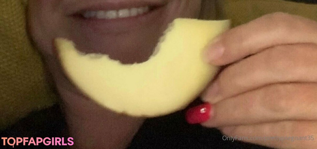 Foto desnuda filtrada de OnlyFans de Prettypregnant35 #101 Foto desnuda filtrada de OnlyFans de Prettypregnant35 #101
