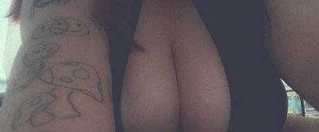 Foto desnuda filtrada de OnlyFans de Callmecaitlin17