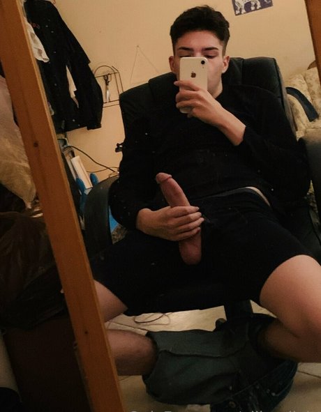 Foto desnuda filtrada de OnlyFans de Elliandjojo