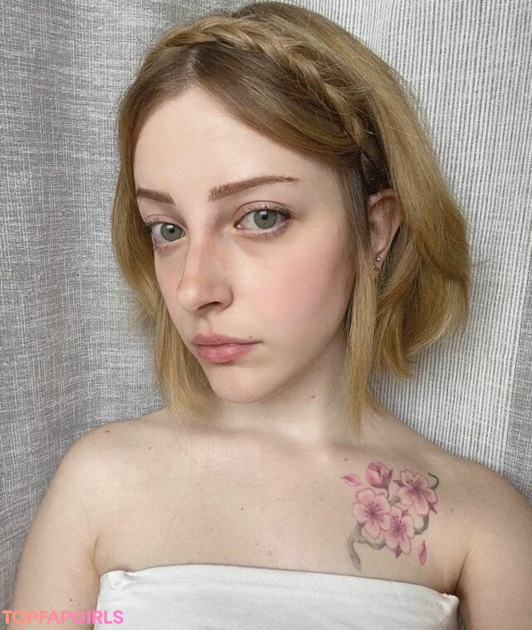 Foto desnuda filtrada de OnlyFans de Agnese Innocente #333 Foto desnuda filtrada de OnlyFans de Agnese Innocente #333