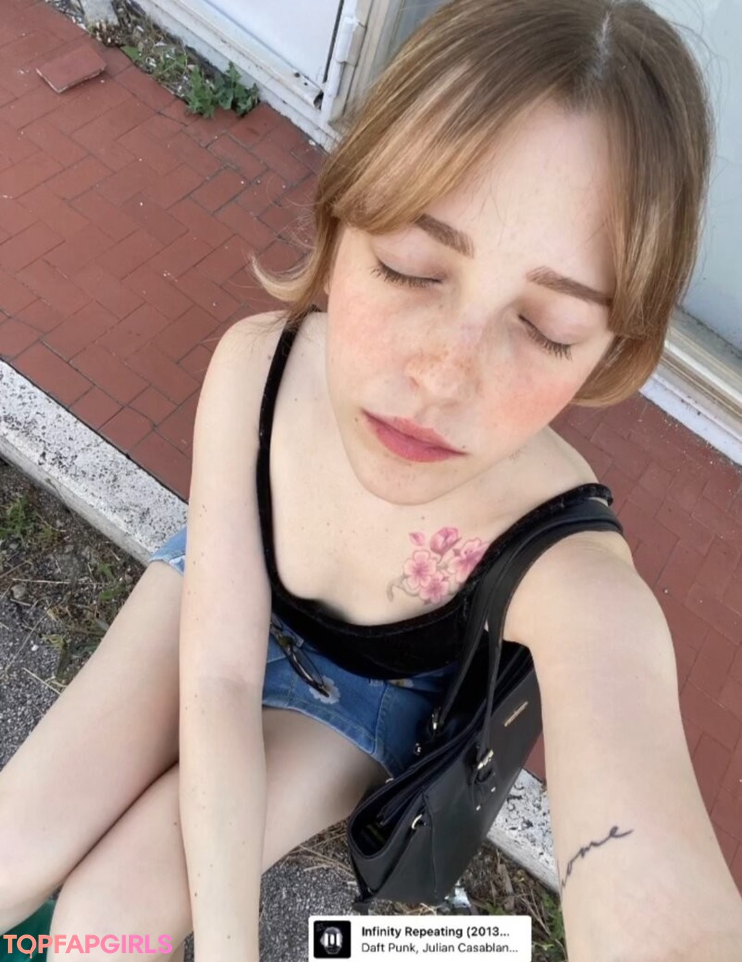 Foto desnuda filtrada de OnlyFans de Agnese Innocente #354 Foto desnuda filtrada de OnlyFans de Agnese Innocente #354