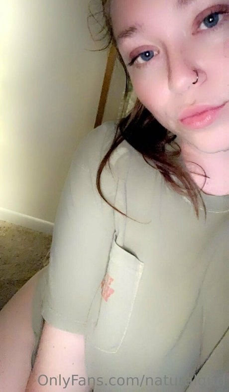 Naturalgurl