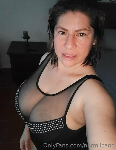 Foto desnuda filtrada de OnlyFans de Normiiof