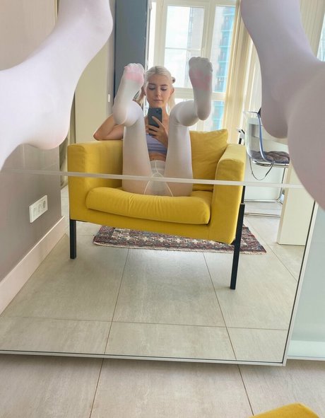 EvaElfie