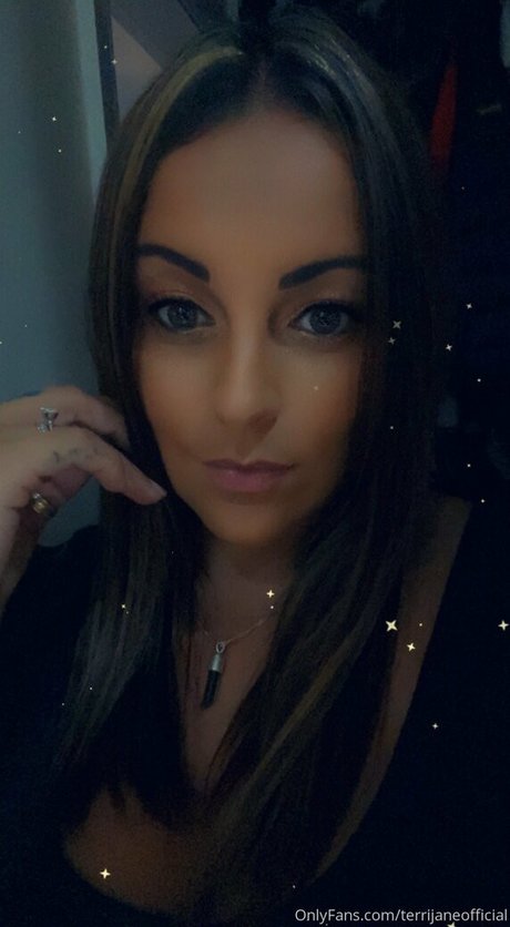 Terrijaneofficial