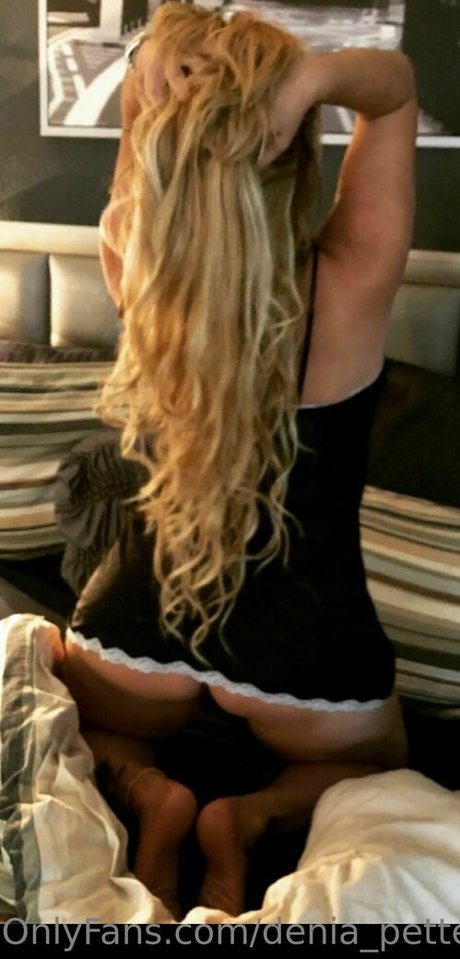 Foto desnuda filtrada de OnlyFans de Deniapettessen
