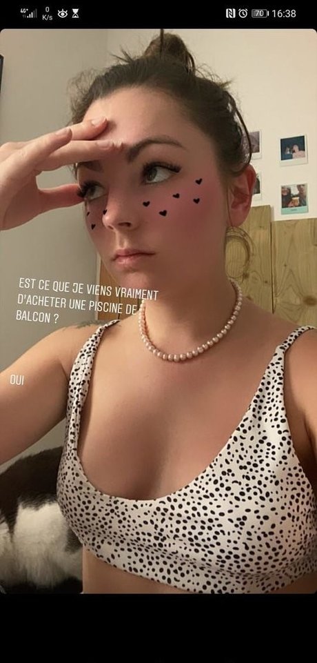 Roxane ASMR