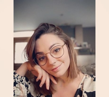 Roxane ASMR