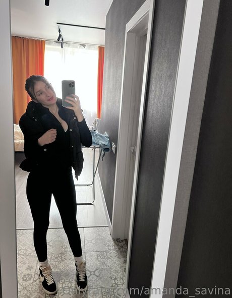 Amanda_savina