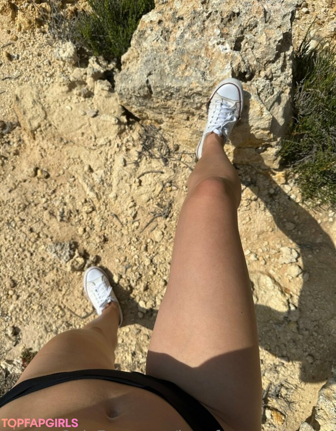 Foto desnuda filtrada de OnlyFans de Barefootgoddessbri #116 Foto desnuda filtrada de OnlyFans de Barefootgoddessbri #116