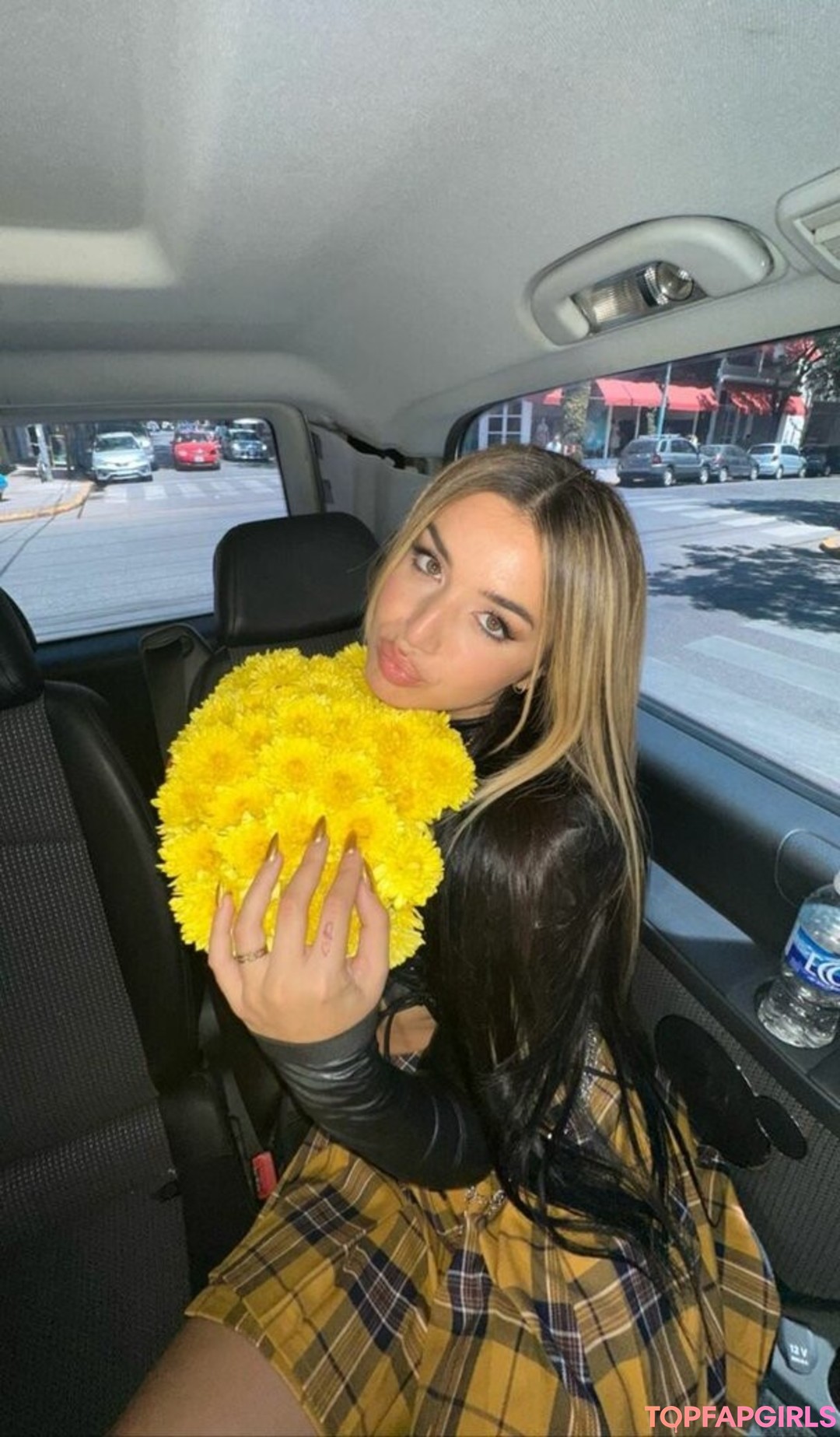 Foto desnuda filtrada de OnlyFans de Lola Indigo #117 Foto desnuda filtrada de OnlyFans de Lola Indigo #117