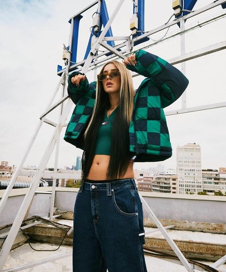 Lola Indigo
