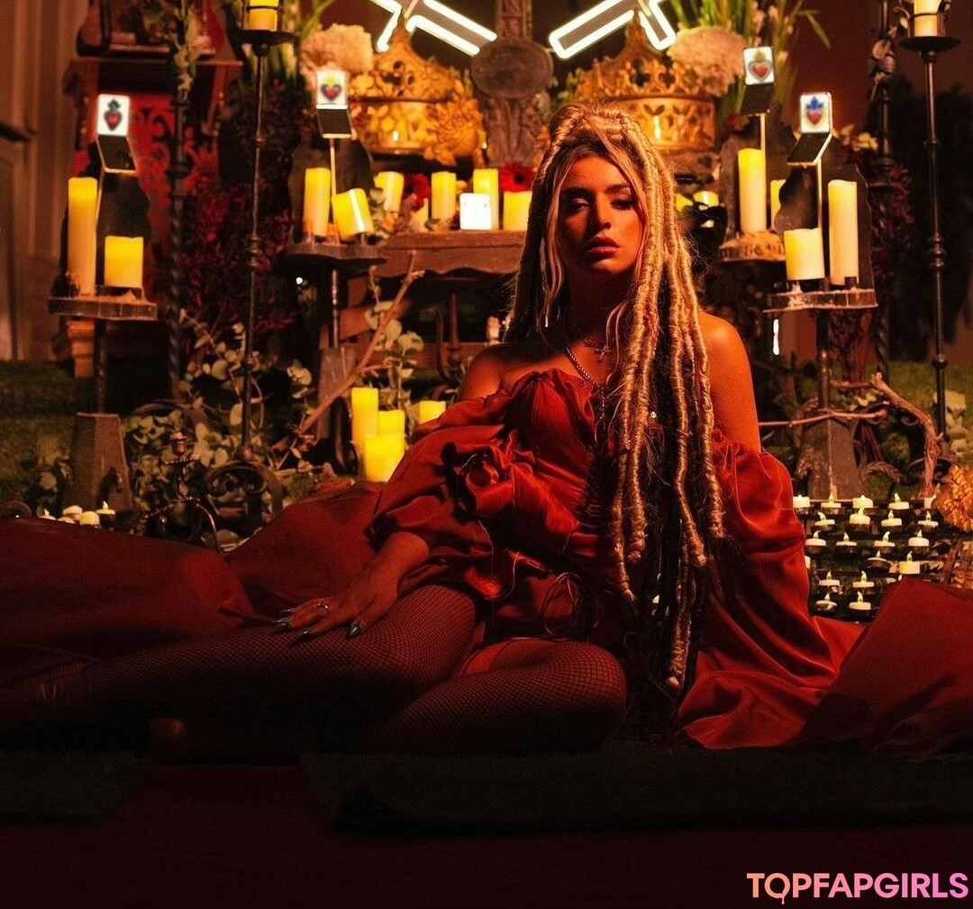 Foto desnuda filtrada de OnlyFans de Lola Indigo #35 Foto desnuda filtrada de OnlyFans de Lola Indigo #35