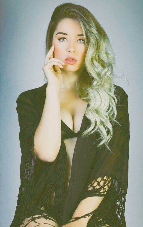 Lola Indigo