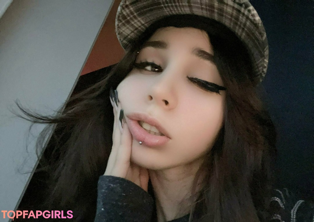 Foto desnuda filtrada de OnlyFans de Kiwisunsetvip #69 Foto desnuda filtrada de OnlyFans de Kiwisunsetvip #69