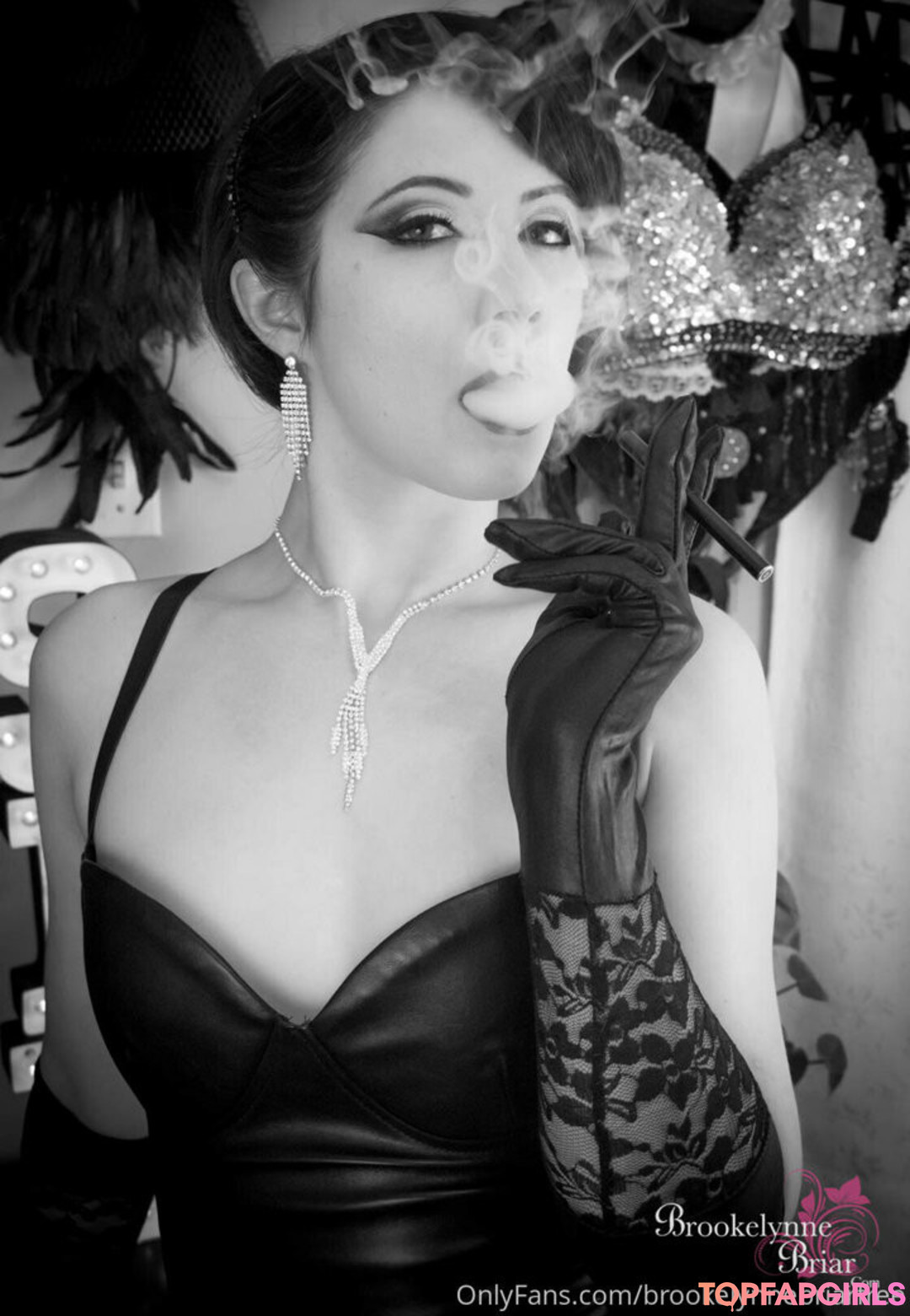 Foto desnuda filtrada de OnlyFans de Brookelynnebriarfree #28 Foto desnuda filtrada de OnlyFans de Brookelynnebriarfree #28