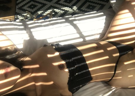 Foto desnuda filtrada de OnlyFans de Elladearest