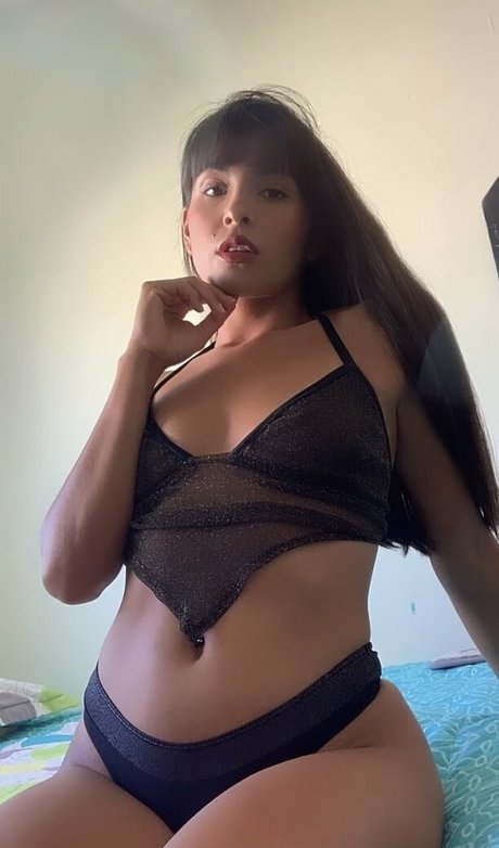 Foto desnuda filtrada de OnlyFans de Emilymoonroe
