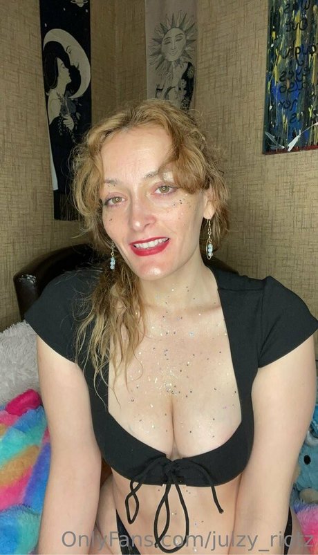 Foto desnuda filtrada de OnlyFans de Juizyriotz