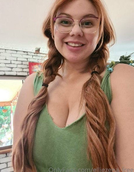 Elliezena_free