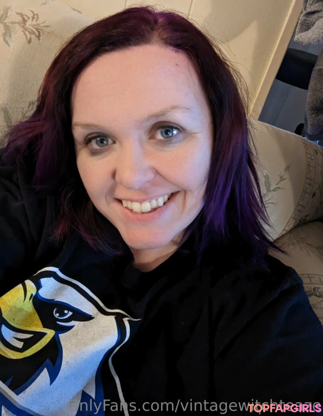 Foto desnuda filtrada de OnlyFans de Vintagewitchteaze #55 Foto desnuda filtrada de OnlyFans de Vintagewitchteaze #55