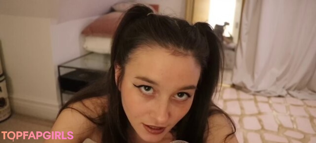 Foto desnuda filtrada de OnlyFans de Florescent #17 Foto desnuda filtrada de OnlyFans de Florescent #17