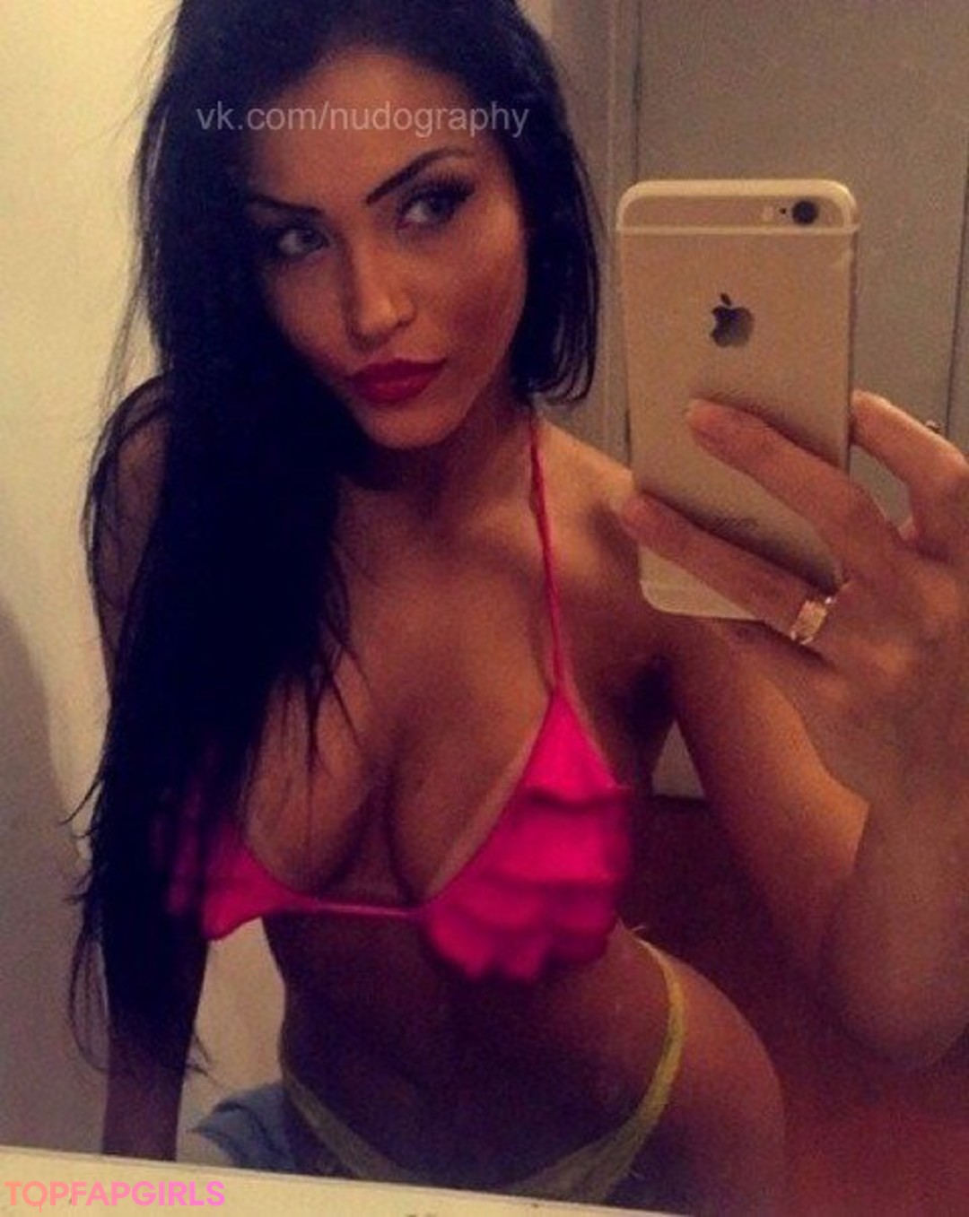 Foto desnuda filtrada de OnlyFans de Claudia Alende #227 Foto desnuda filtrada de OnlyFans de Claudia Alende #227