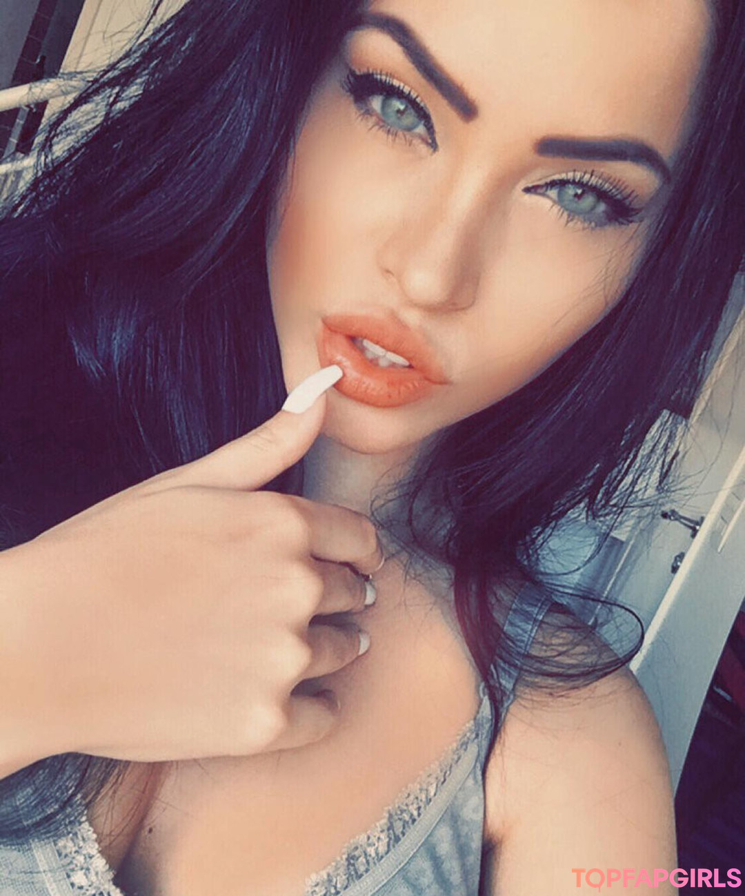 Foto desnuda filtrada de OnlyFans de Claudia Alende #296 Foto desnuda filtrada de OnlyFans de Claudia Alende #296