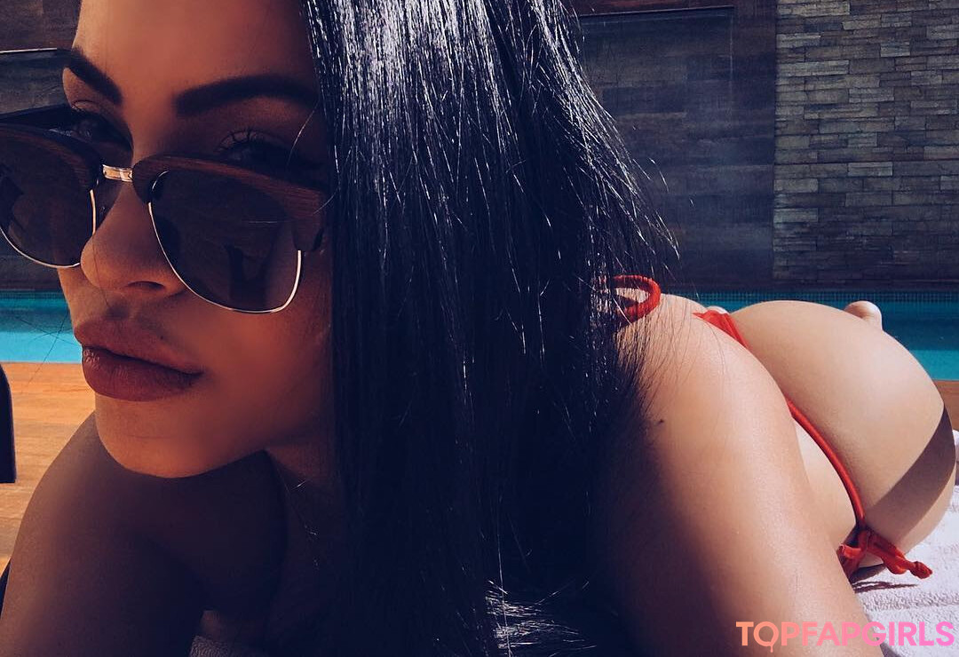 Foto desnuda filtrada de OnlyFans de Claudia Alende #297 Foto desnuda filtrada de OnlyFans de Claudia Alende #297
