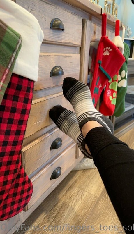 Fingers_toes_soles_free