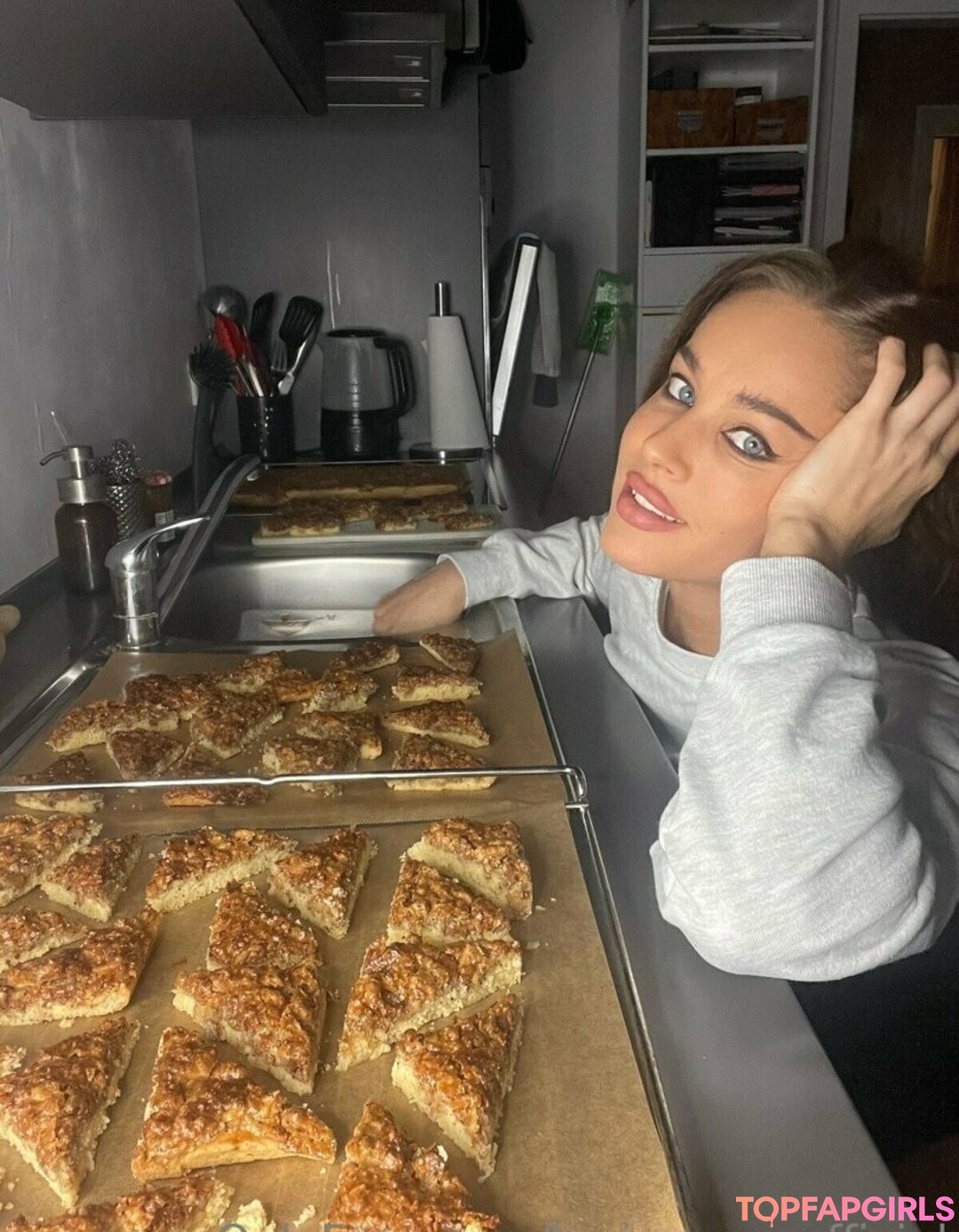 Foto desnuda filtrada de OnlyFans de Leniyoungofficial #37 Foto desnuda filtrada de OnlyFans de Leniyoungofficial #37