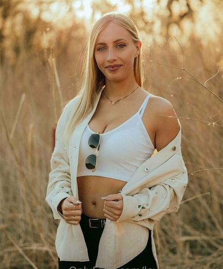 Lovelykatexoxo
