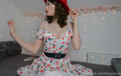 Foto desnuda filtrada de OnlyFans de Louvrissa