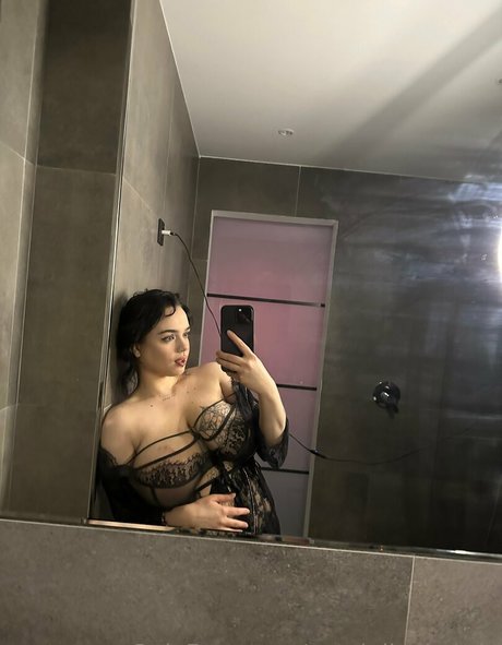 Cutejuliavictoria
