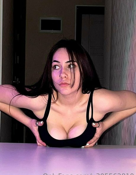 Foto desnuda filtrada de OnlyFans de Babyuntouchable